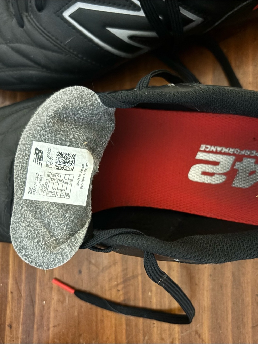 New Balance Men's Black Athletic/Training Shoes with Red Accents - Picture 6 of 8